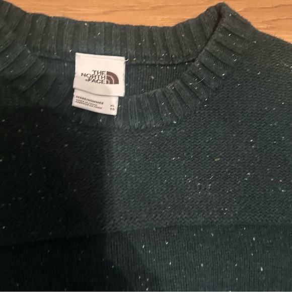 The North Face Dark Green Crew Neck Sweater - Picture 2 of 6